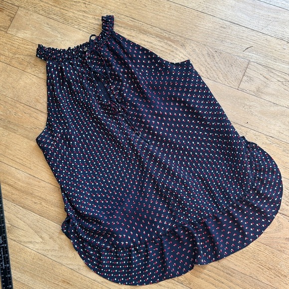 Tommy Hilfiger top EUC size Medium - Picture 6 of 12